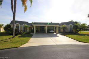 2 Plaza Ct, Lehigh Acres, FL 33936, Sold 05/03/17