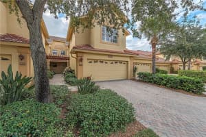 2165 Hawksridge Dr, Naples, FL 34105, Sold 02/10/17