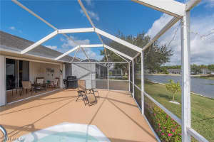5442 Whitten Dr, Naples, FL 34104, Sold 04/03/17