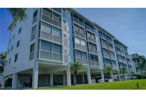 4571 Bay Beach Ln APT 272, Fort Myers Beach, FL 33931, Sold 01/20/17