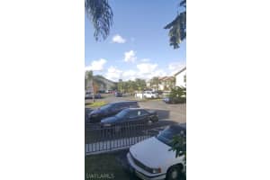 9275 Lake Park Dr APT 201, Fort Myers, FL 33919, Sold 02/14/17