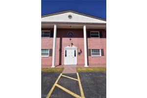 7019 New Post Rd Apt 7, North Fort Myers, FL 33917, Sold 01/24/18