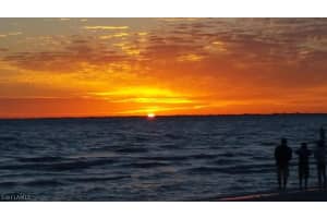 6660 Estero Blvd APT 804, Fort Myers Beach, FL 33931, Sold 05/05/17