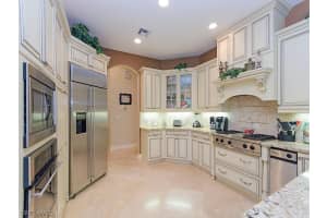 4940 Rustic Oaks Cir, Naples, FL 34105, Sold 11/15/17