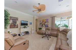 4940 Rustic Oaks Cir, Naples, FL 34105, Sold 11/15/17