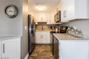 140 Seaview Ct, Marco Island, FL 34145, Sold 03/03/17