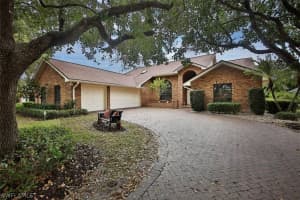 21 Carrotwood Ct, Fort Myers, FL 33919, Sold 04/18/17