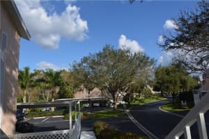 781 Wiggins Lake Dr, Naples, FL 34110, Sold 04/20/17