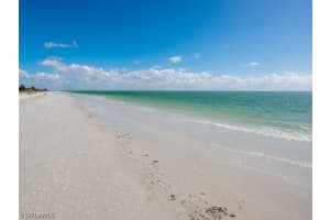 979 E Gulf Dr UNIT 252, Sanibel, FL 33957, Sold 04/26/17