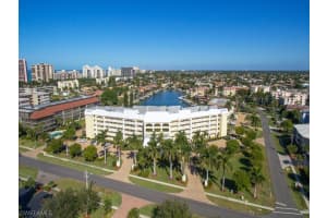 1011 Swallow Ave, Marco Island, FL 34145, Sold 05/31/17