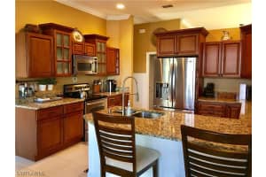 8921 Creek Run Dr, Bonita Springs, FL 34135, Sold 03/31/17
