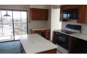 1920 Virginia Ave APT 1201, Fort Myers, FL 33901, Sold 07/10/17
