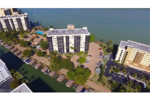 4263 Bay Beach Ln APT 317, Fort Myers Beach, FL 33931, Sold 05/25/17