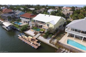 18243 Deep Passage Ln, Fort Myers Beach, FL 33931, Sold 03/30/17