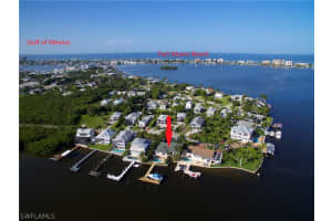 915 Prescott St, Fort Myers Beach, FL 33931, Sold 03/15/17