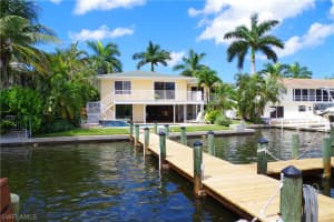 915 Prescott St, Fort Myers Beach, FL 33931, Sold 03/15/17