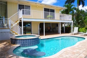915 Prescott St, Fort Myers Beach, FL 33931, Sold 03/15/17