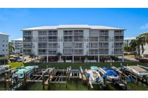 4521 Bay Beach Ln, Fort Myers Beach, FL 33931, Sold 04/04/17
