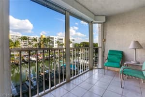 4521 Bay Beach Ln, Fort Myers Beach, FL 33931, Sold 04/04/17