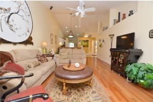5445 Whitten Dr, Naples, FL 34104, Sold 07/12/17