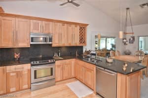 503 McGregor Park Cir, Fort Myers, FL 33908, Sold 03/24/17