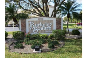 2079 Barkeley Ln #16, Fort Myers, FL 33907, Sold 10/12/17