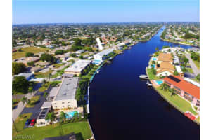 3631 SE 10th Ave APT 204, Cape Coral, FL 33904, Sold 12/20/17