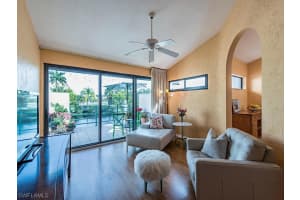 2262 Anchorage Ln, Naples, FL 34104, Sold 06/20/17