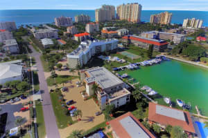 910 Huron Ct, Marco Island, FL 34145, Sold 12/04/17