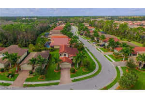 7862 Bucks Run Dr, Naples, FL 34120, Sold 08/21/17