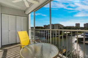 4571 Bay Beach Ln, Fort Myers Beach, FL 33931, Sold 03/30/17
