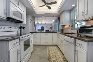 4571 Bay Beach Ln, Fort Myers Beach, FL 33931, Sold 03/30/17