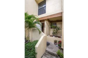 8765 Lateen Ln APT 102, Fort Myers, FL 33919, Sold 06/26/17