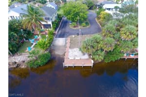 6071 Waterway Bay Dr, Fort Myers, FL 33908, Sold 01/04/18