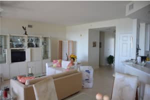 201 Vintage Bay Dr, Marco Island, FL 34145, Sold 07/21/17