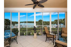 435 Dockside Dr, Naples, FL 34110, Sold 12/21/17