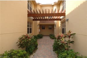 2240 Hawksridge Dr, Naples, FL 34105, Sold 08/10/17