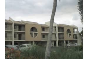 21400 Bay Village Dr APT 202, Fort Myers Beach, FL 33931, Sold 04/13/18