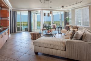 425 Dockside Dr, Naples, FL 34110, Sold 03/29/18
