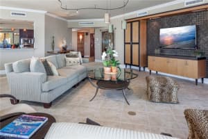 425 Dockside Dr, Naples, FL 34110, Sold 03/29/18