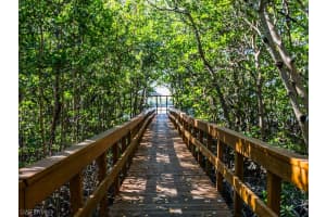 269 Vintage Bay Dr, Marco Island, FL 34145, Sold 04/20/17