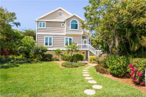 1757 Venus Dr, Sanibel, FL 33957, Sold 06/07/17