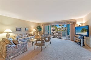 1011 Swallow Ave, Marco Island, FL 34145, Sold 12/15/17