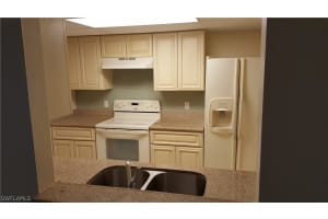 12632 Kenwood Ln d, Fort Myers, FL 33907, Sold 04/06/17