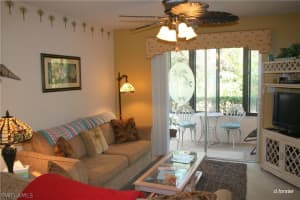 8049 Country Rd UNIT 101, Fort Myers, FL 33919, Sold 11/02/17