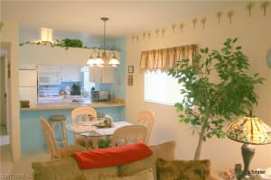 8049 Country Rd UNIT 101, Fort Myers, FL 33919, Sold 11/02/17