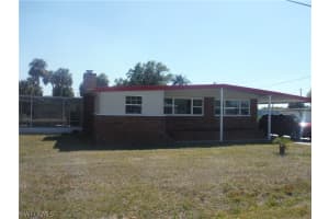 718 Lady Bird Ln, North Fort Myers, FL 33917, Sold 10/23/17
