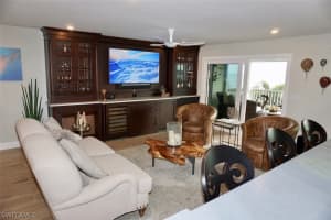 500 Estero Blvd APT 195, Fort Myers Beach, FL 33931, Sold 09/28/17