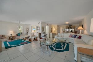 908 Collier Ct, Marco Island, FL 34145, Sold 10/06/17