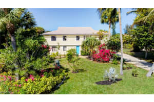 673 E Rocks Dr, Sanibel, FL 33957, Sold 01/16/18